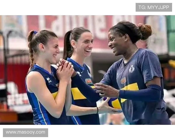 杭州排球队在欧锦赛中的默契配合与团队协作展现出色表现